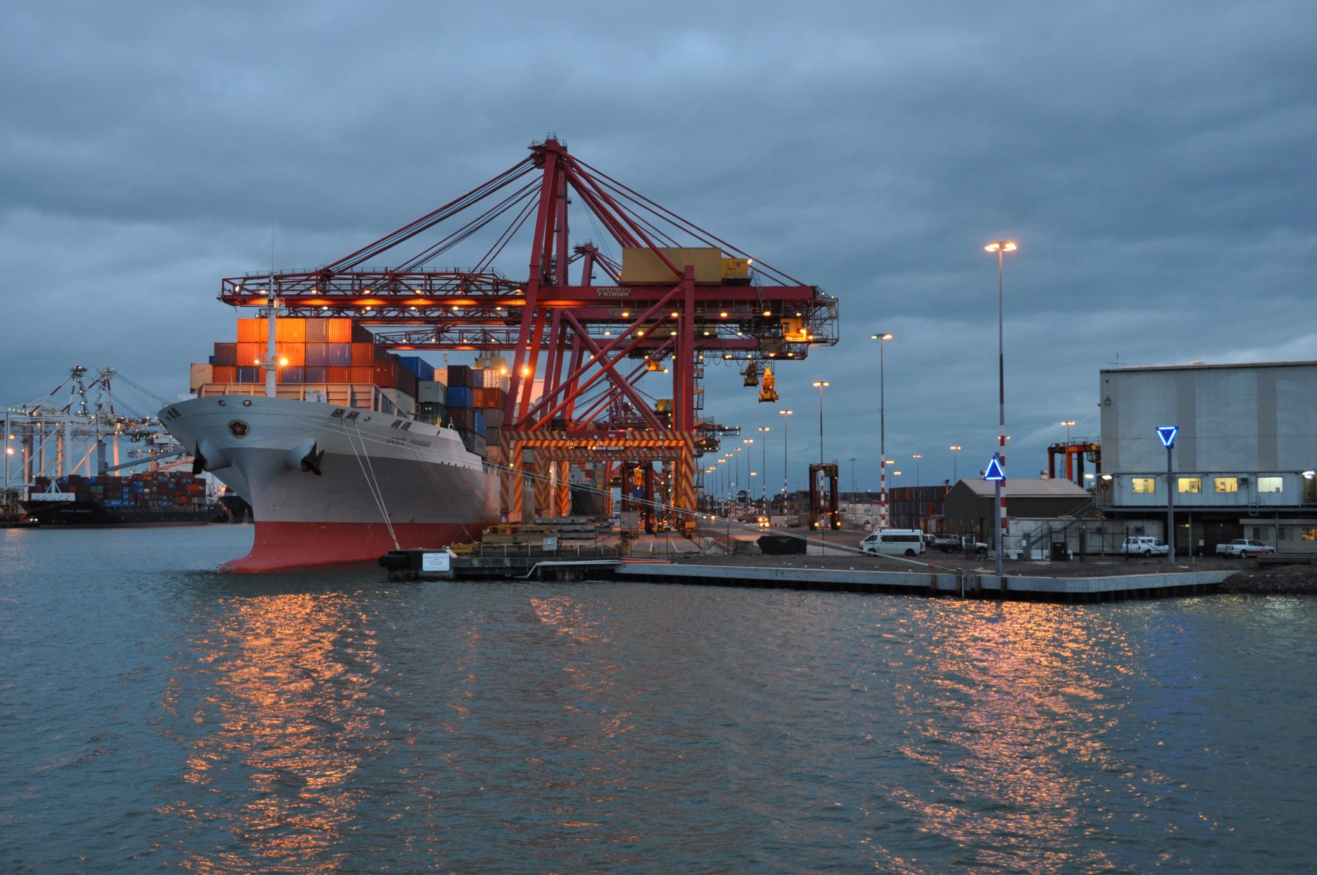 Puertos y Muelles